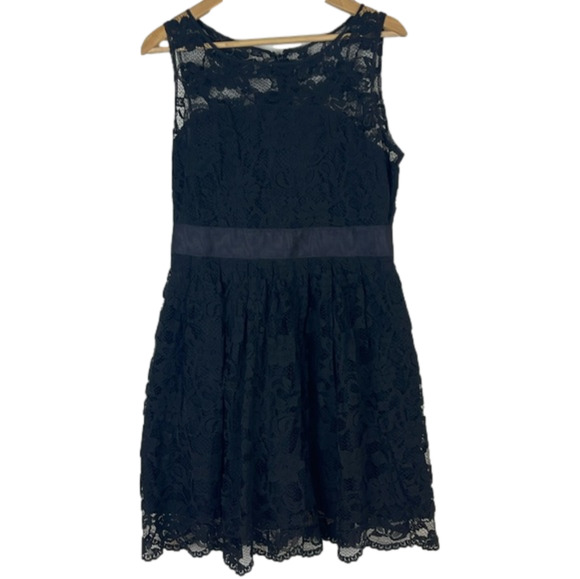 BB Dakota Lace Black Dress Size 12 - Picture 2 of 10